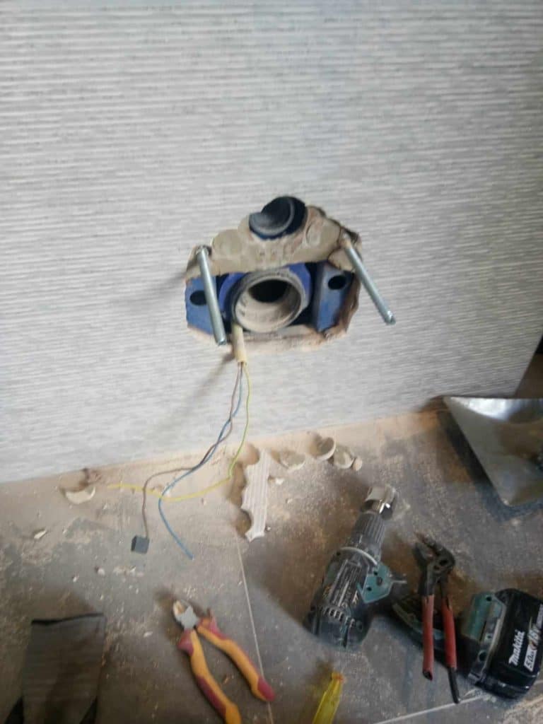 Installatie douchetoilet Viclean