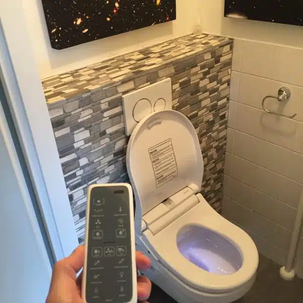 Maro DItalia DI600 douchewc installatie 6 e1510332863318