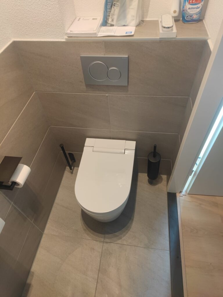 Installatie geberit Aquaclean sela douchewc