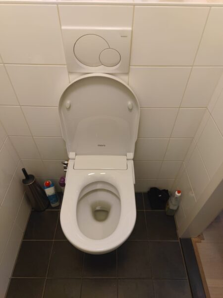 Installatie stroomloze bidetbril FB104 (1)